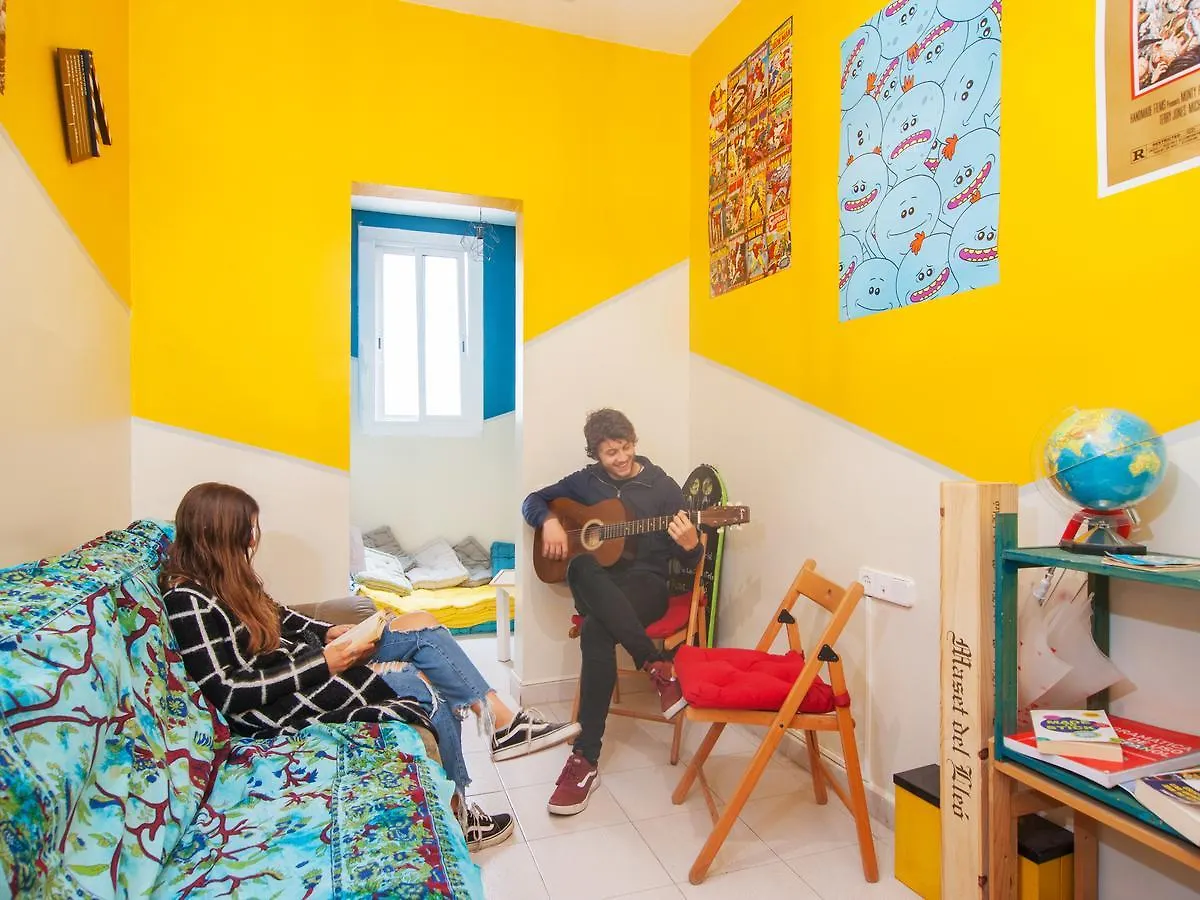 No Limit Hostel Sagrada Familia Barcelona